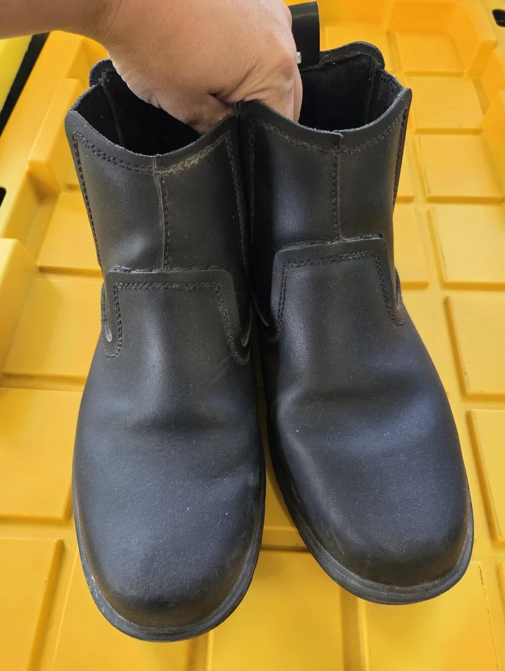 Skechers relaxed fit